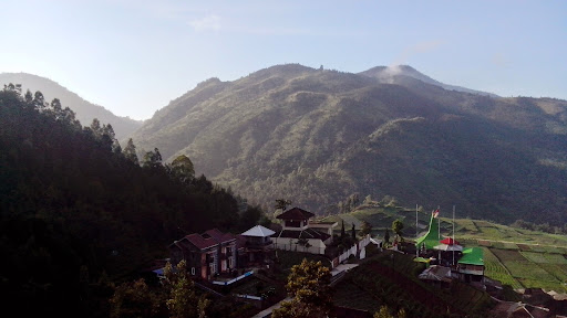 indahnya alam Gunung Lawu